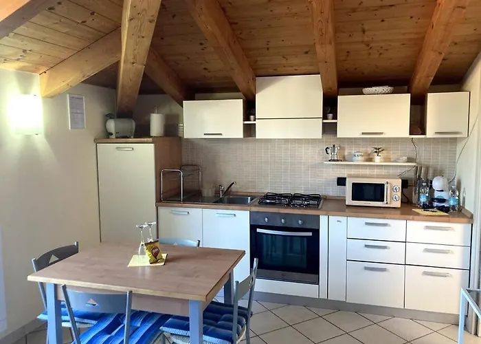 Attic Rosa Con Posto Auto Privato Appartement San Bartolomeo Al Mare